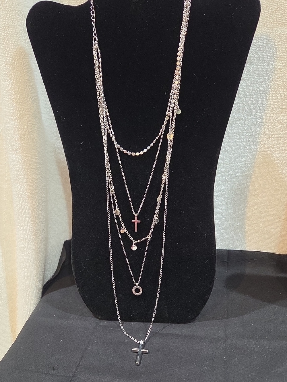 MULTI STRAND SILVERTONE NECKLACE